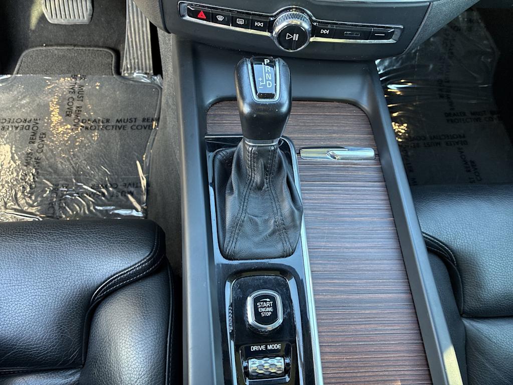Thumbnail: 2019 Volvo XC60 - 12