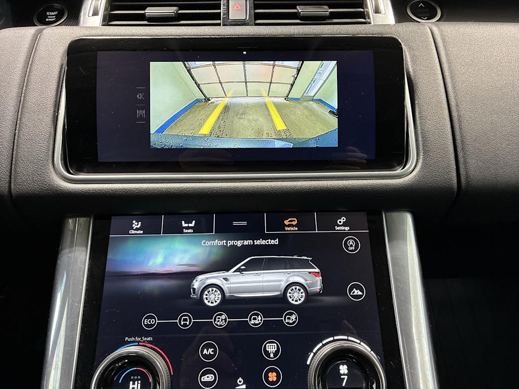 Thumbnail: 2021 Land Rover Range Rover Sport - 25