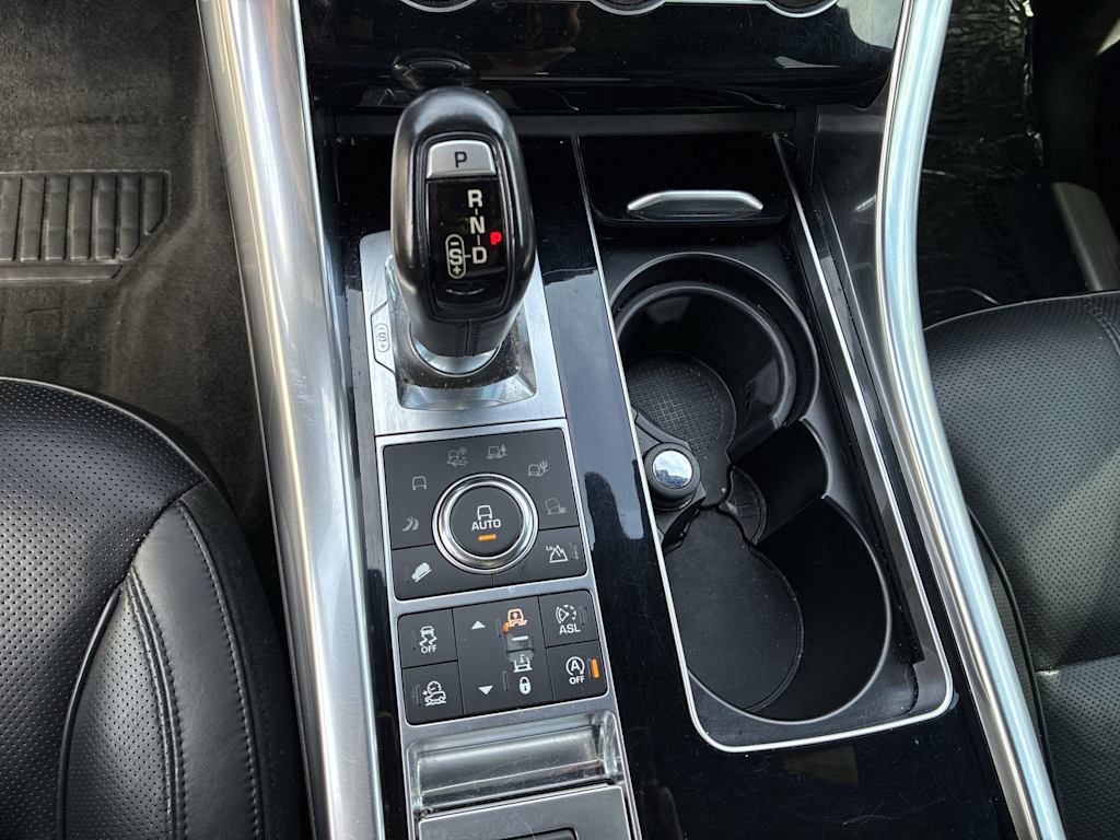Thumbnail: 2016 Land Rover Range Rover Sport - 12
