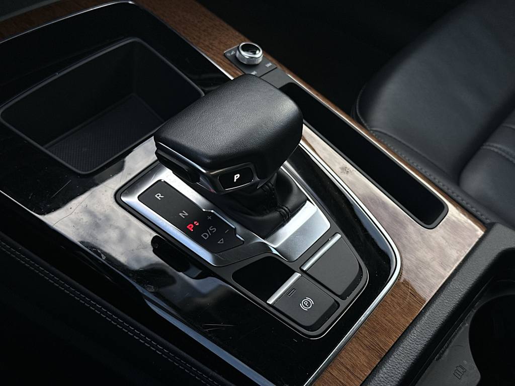 Thumbnail: 2023 Audi Q5 - 12