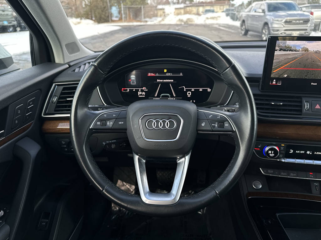 Thumbnail: 2023 Audi Q5 - 2