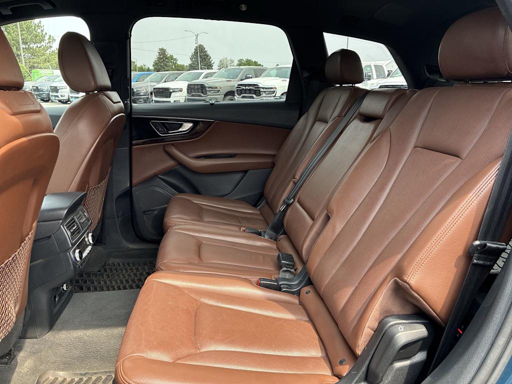 Thumbnail: 2019 Audi Q7 - 9