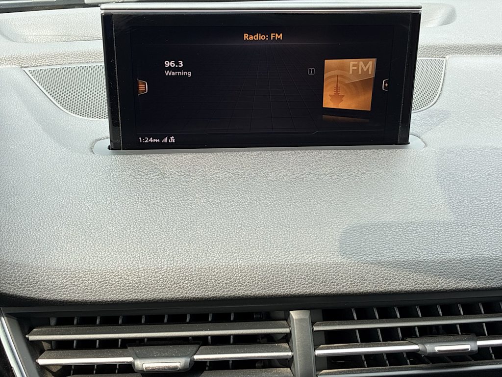 Thumbnail: 2019 Audi Q7 - 10