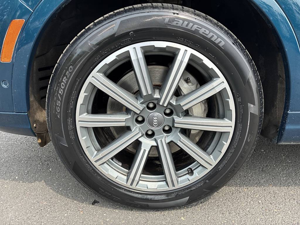 Thumbnail: 2019 Audi Q7 - 6