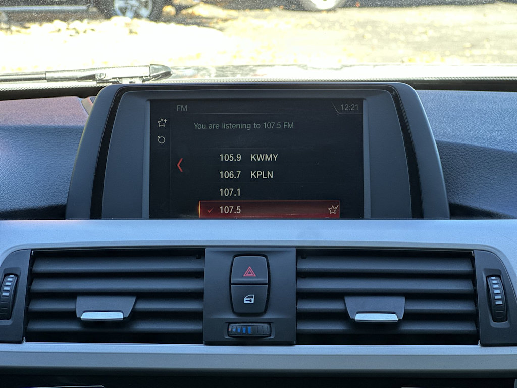 Thumbnail: 2018 BMW 3 Series - 12