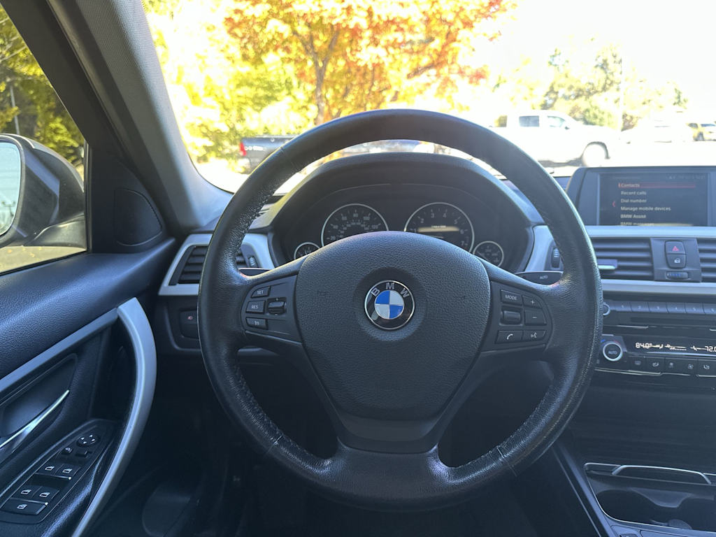 Thumbnail: 2018 BMW 3 Series - 2