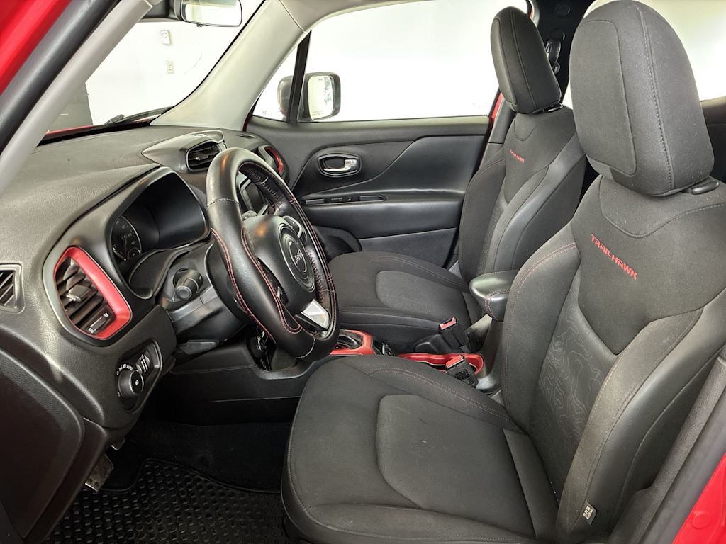 Thumbnail: 2017 Jeep Renegade - 7