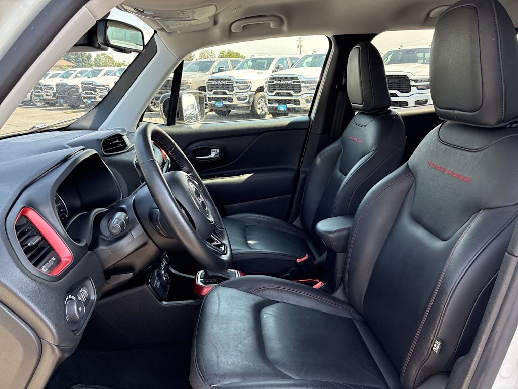 Thumbnail: 2022 Jeep Renegade - 8