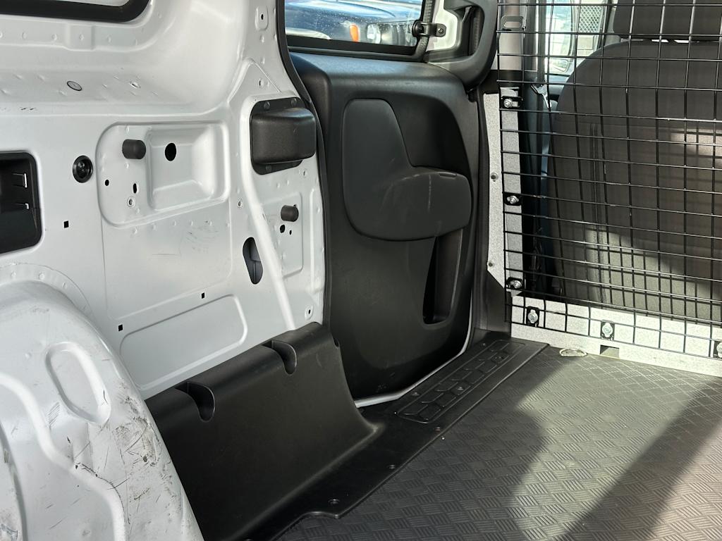 2017 RAM ProMaster City Tradesman 17