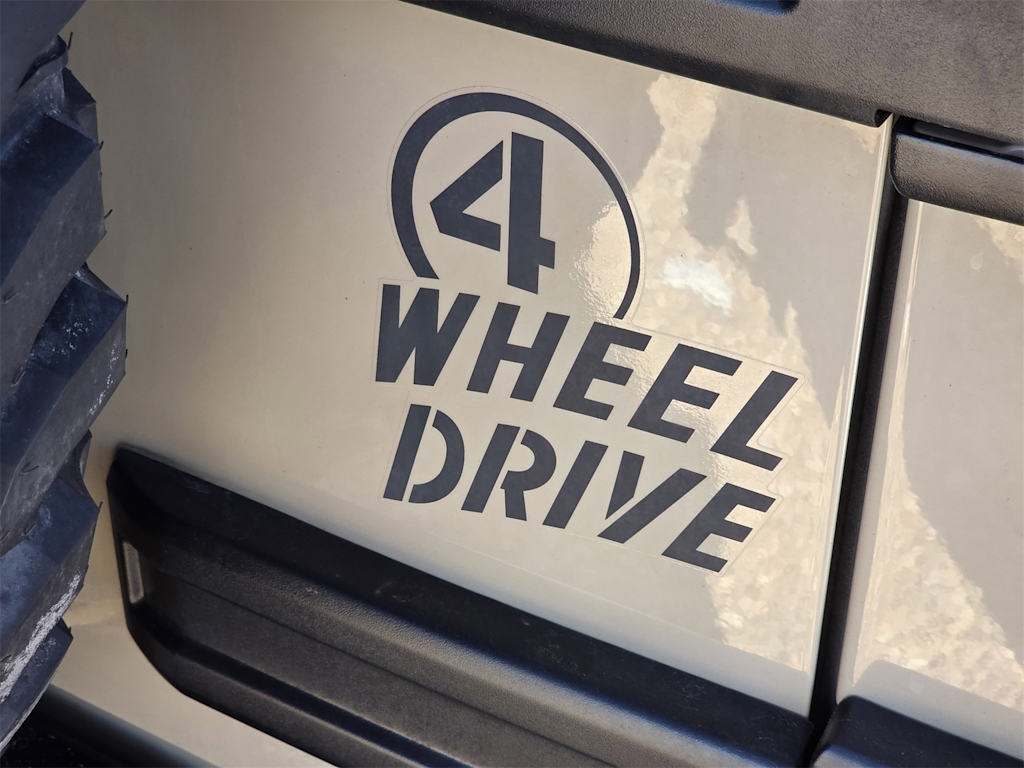 Thumbnail: 2016 Jeep Wrangler - 21