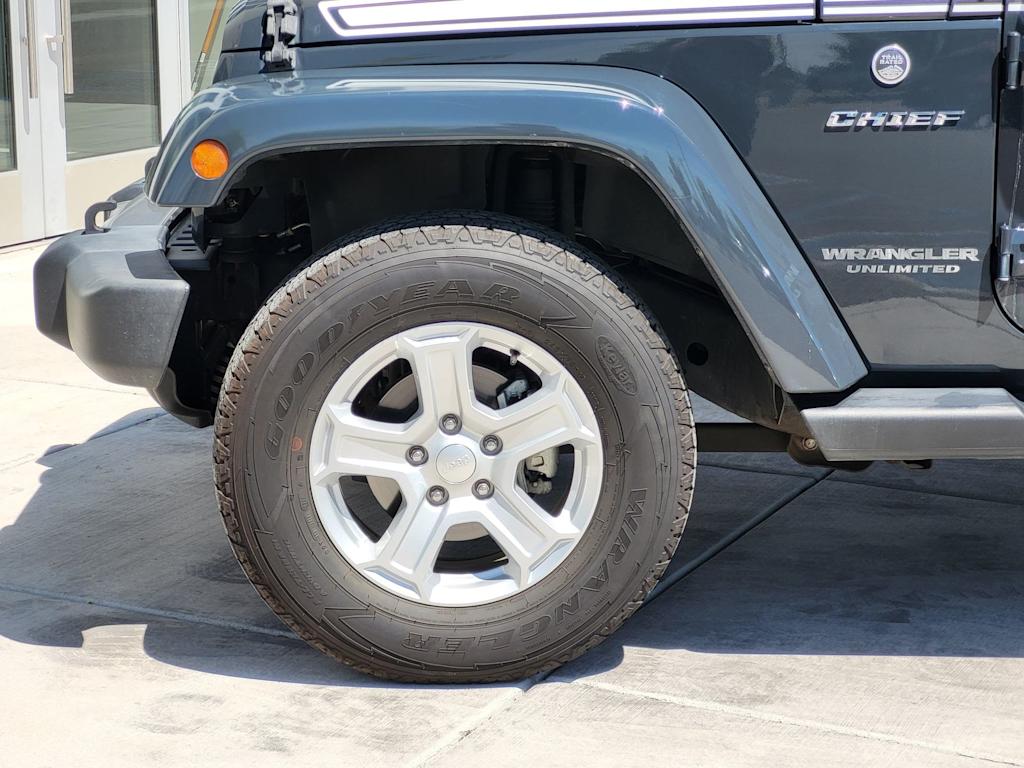 Thumbnail: 2017 Jeep Wrangler - 6