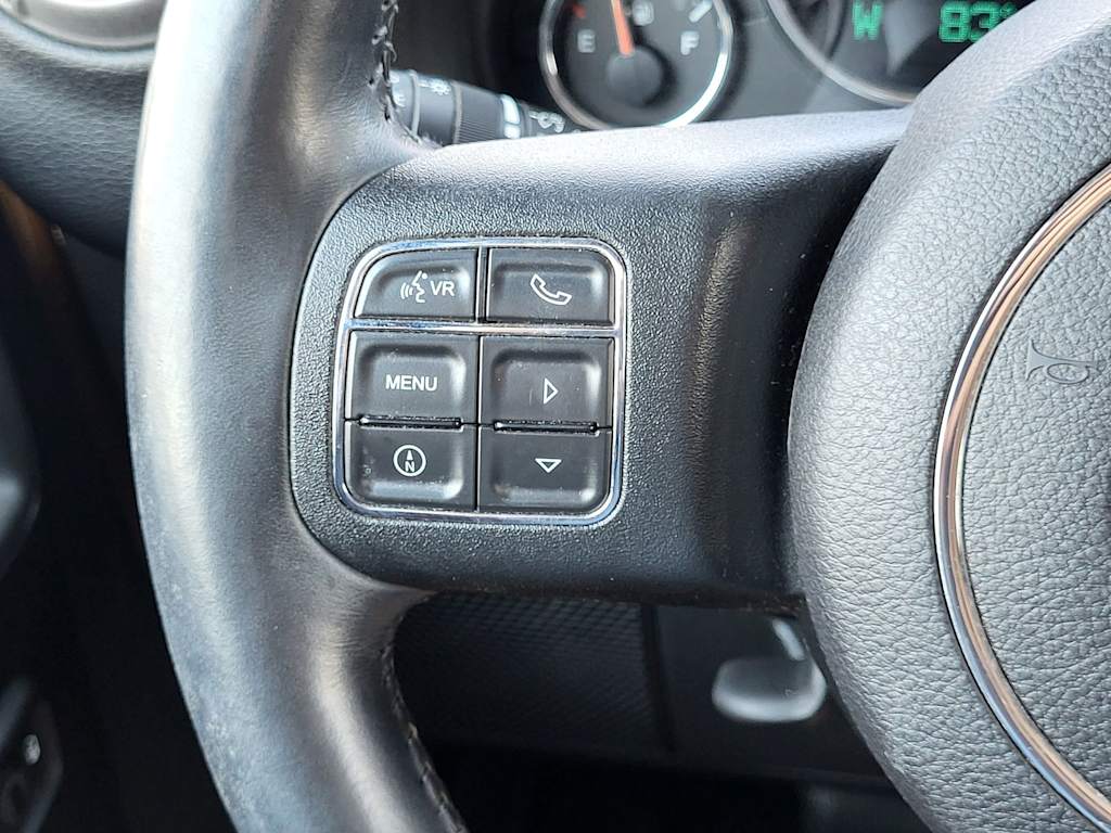 Thumbnail: 2015 Jeep Wrangler - 25