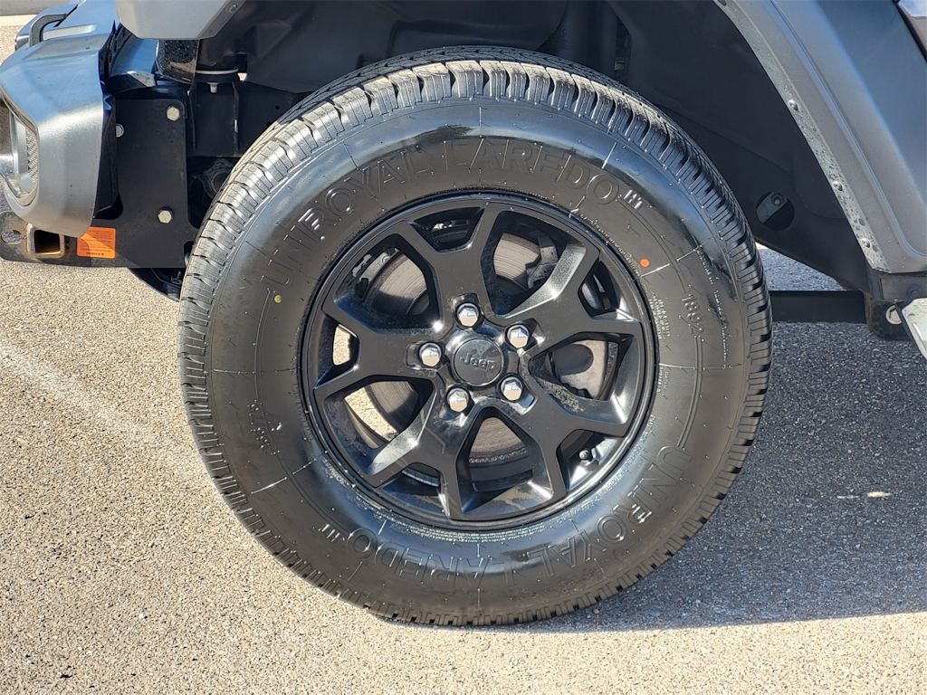 Thumbnail: 2020 Jeep Wrangler - 21