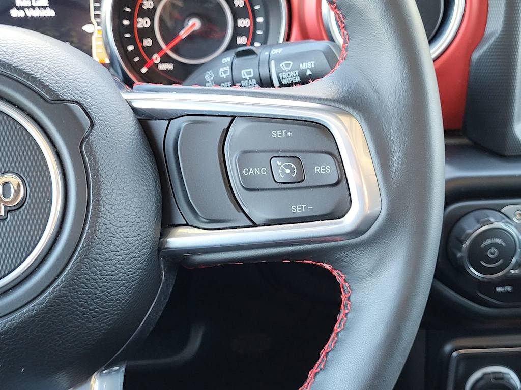 Thumbnail: 2022 Jeep Wrangler - 24