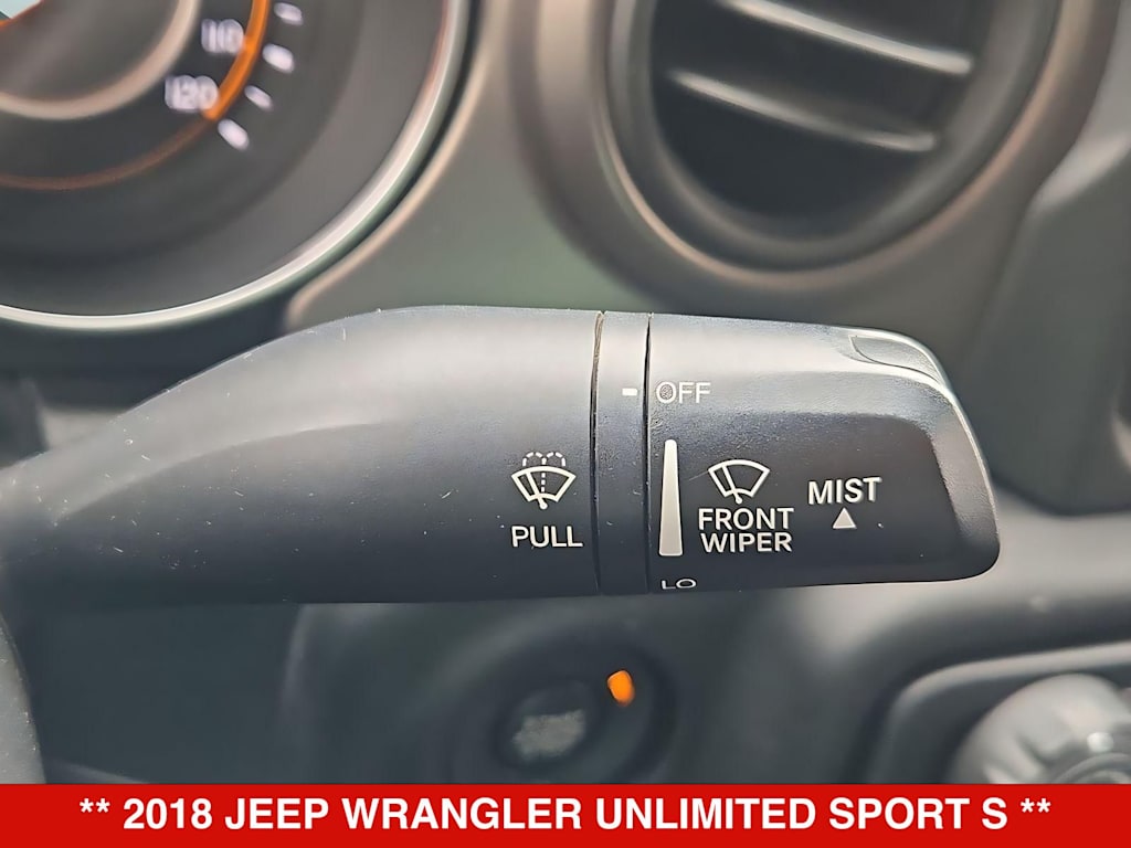 Thumbnail: 2018 Jeep Wrangler - 30