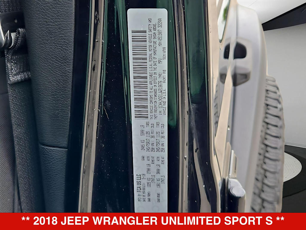 Thumbnail: 2018 Jeep Wrangler - 18