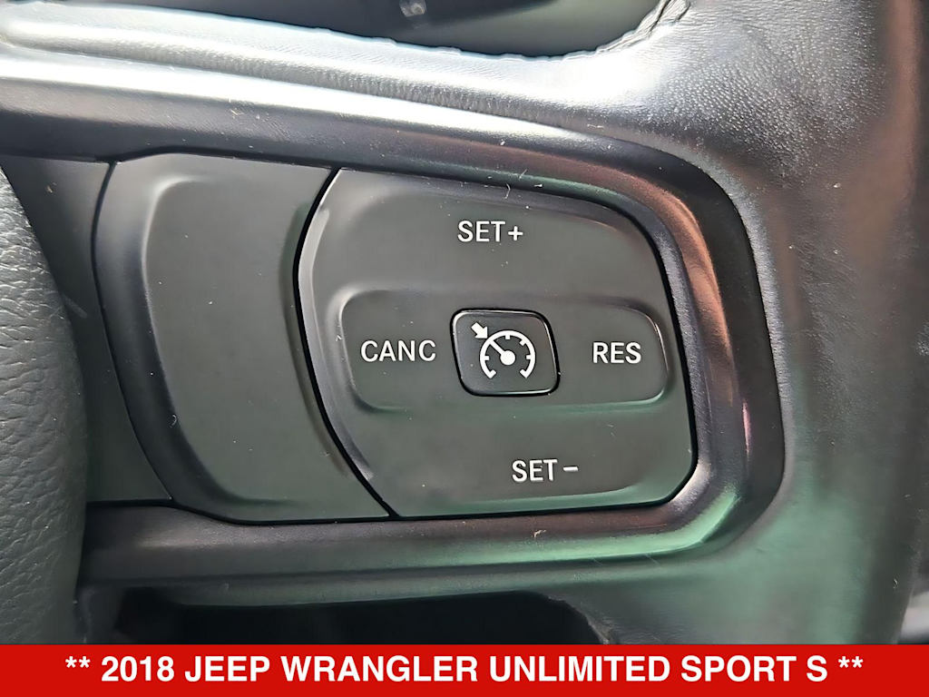 Thumbnail: 2018 Jeep Wrangler - 29