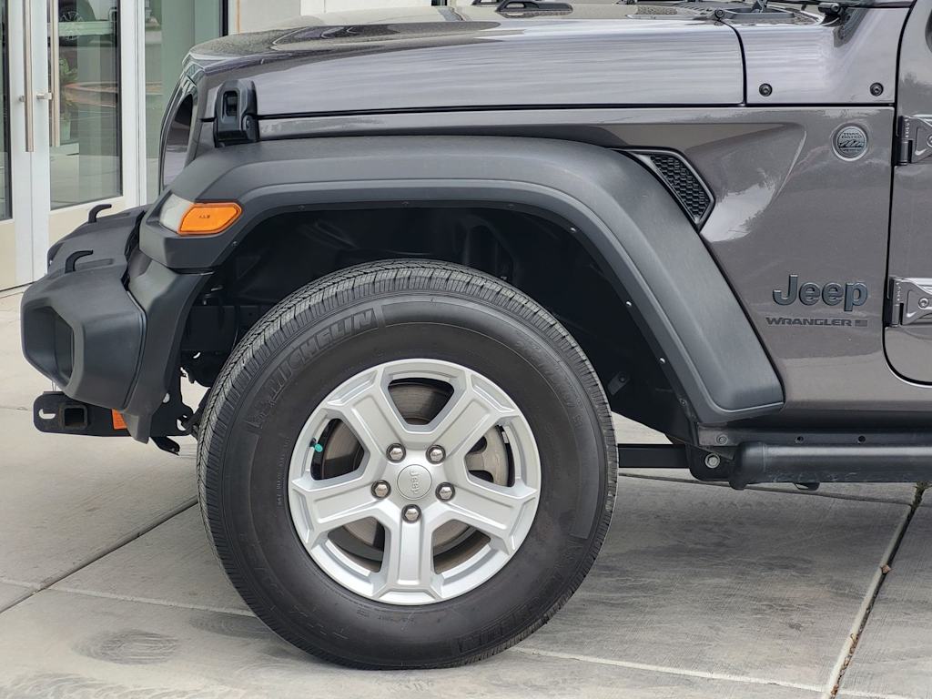 Thumbnail: 2023 Jeep Wrangler - 6