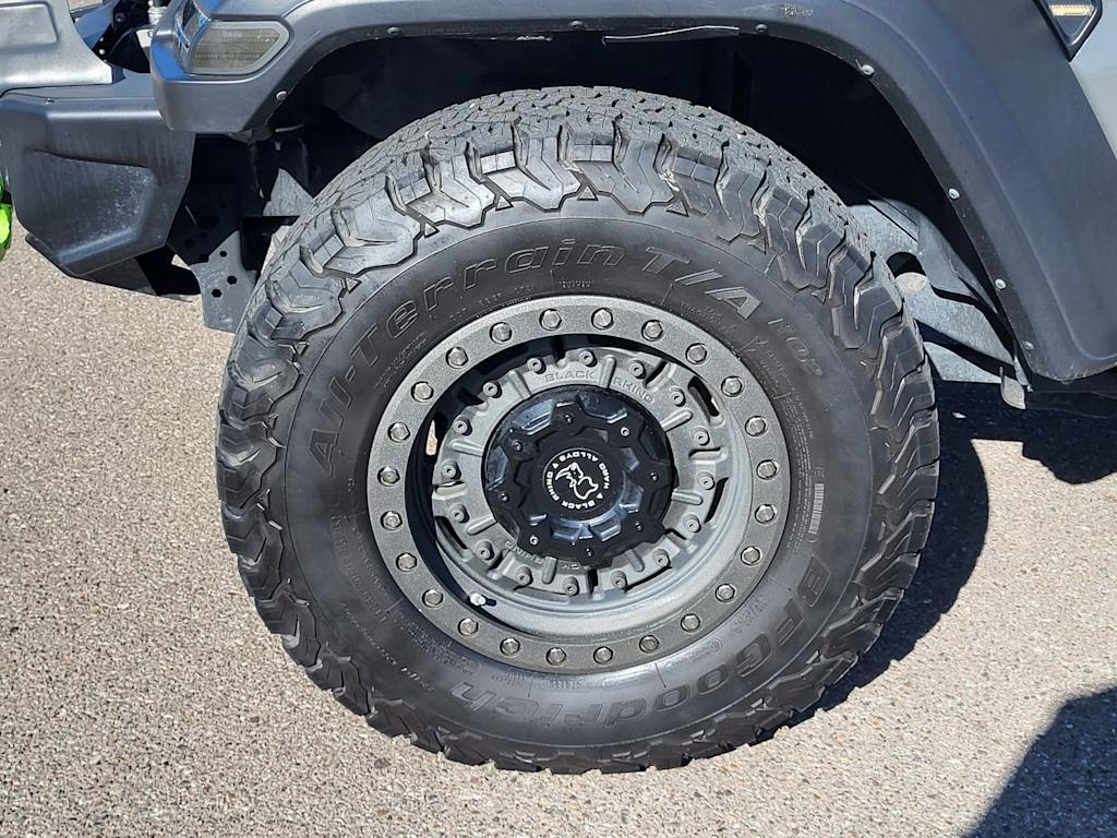 Thumbnail: 2022 Jeep Wrangler - 19