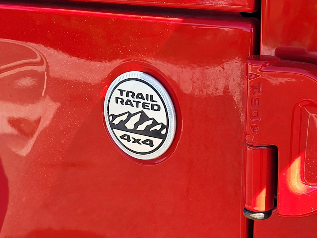 Thumbnail: 2021 Jeep Wrangler - 21