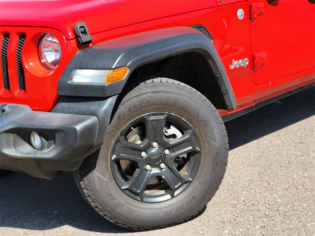 Thumbnail: 2021 Jeep Wrangler - 7