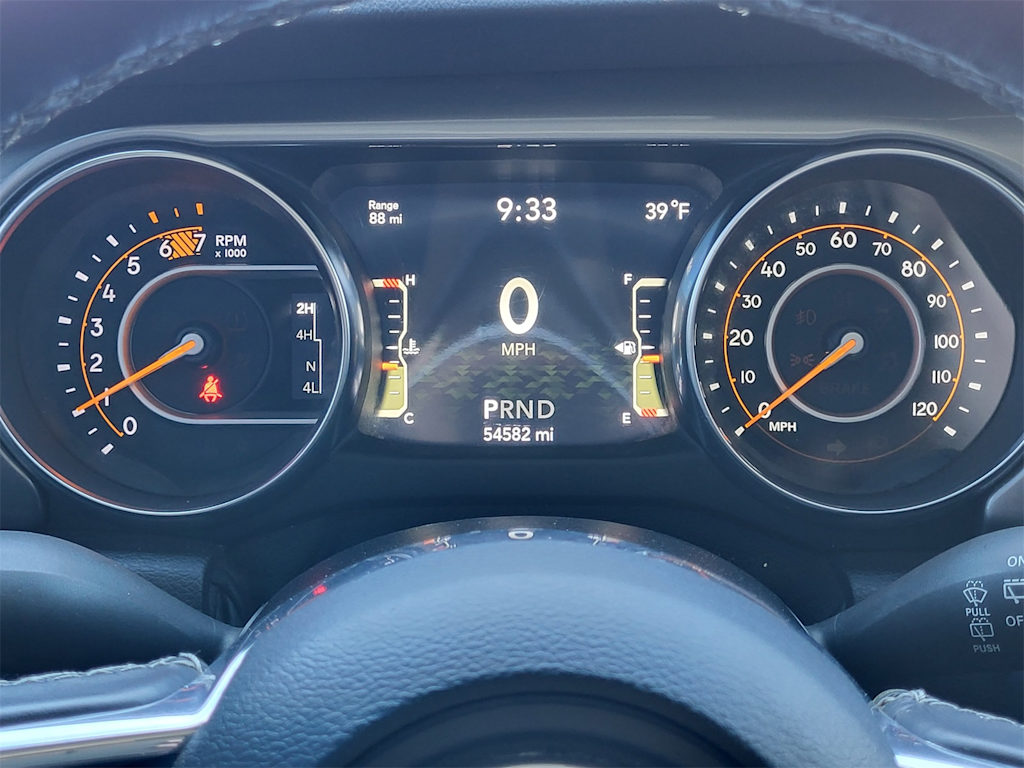 Thumbnail: 2021 Jeep Wrangler - 14