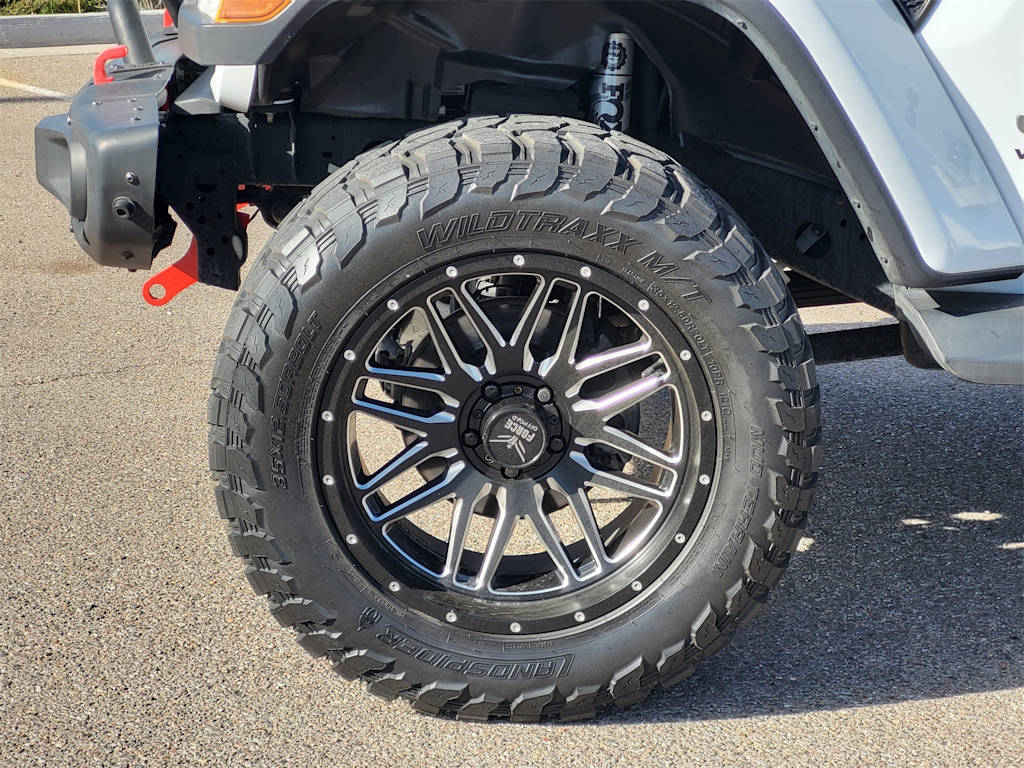 Thumbnail: 2021 Jeep Wrangler - 20