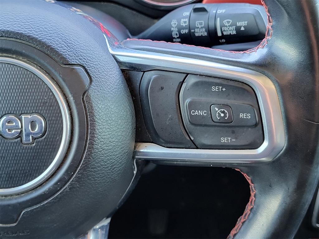 Thumbnail: 2021 Jeep Wrangler - 29