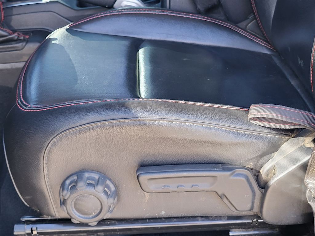 Thumbnail: 2021 Jeep Wrangler - 26