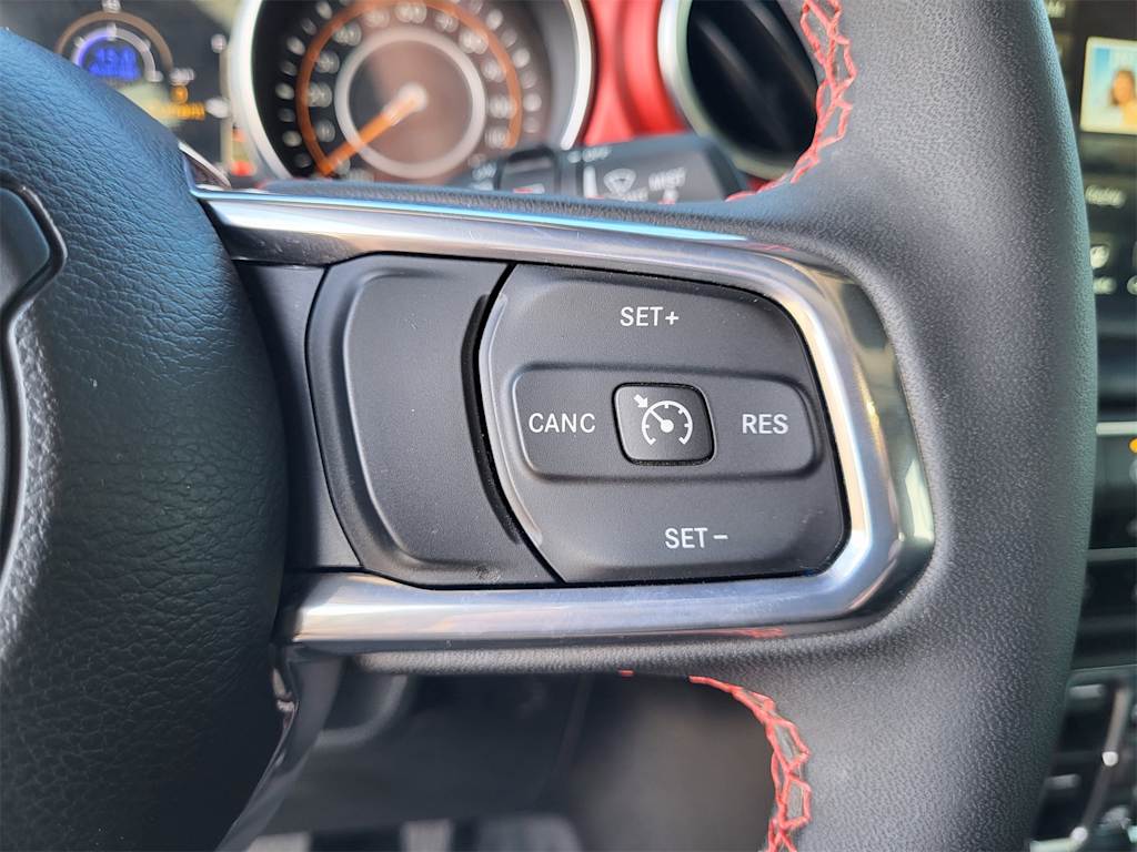 Thumbnail: 2023 Jeep Wrangler - 31