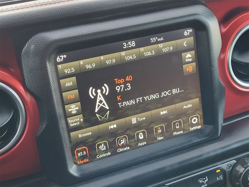 Thumbnail: 2022 Jeep Wrangler - 12