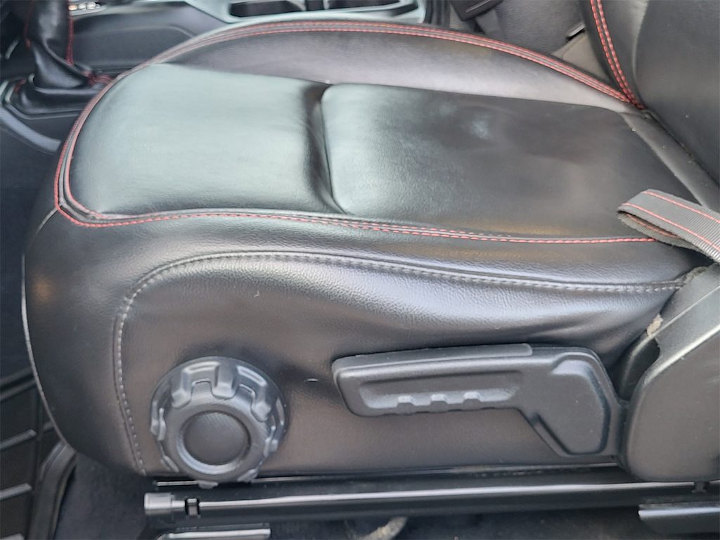 Thumbnail: 2022 Jeep Wrangler - 24