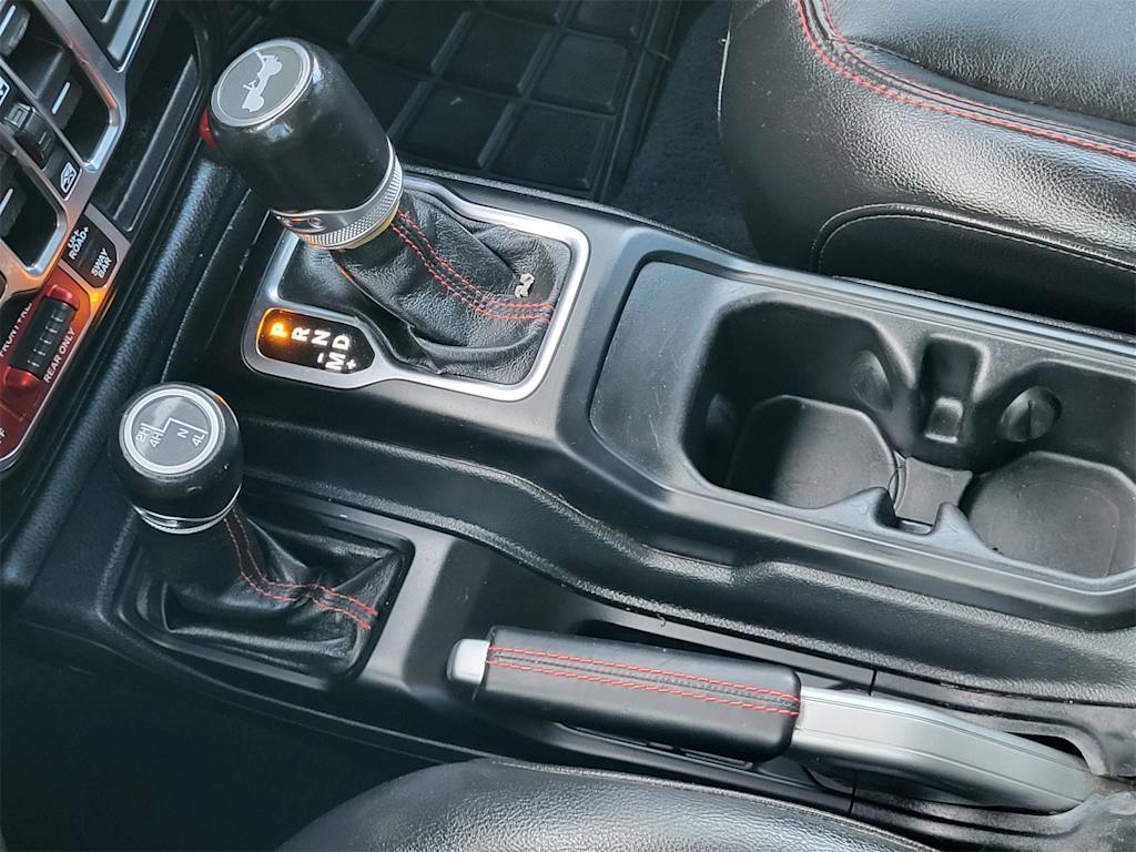 Thumbnail: 2022 Jeep Wrangler - 13