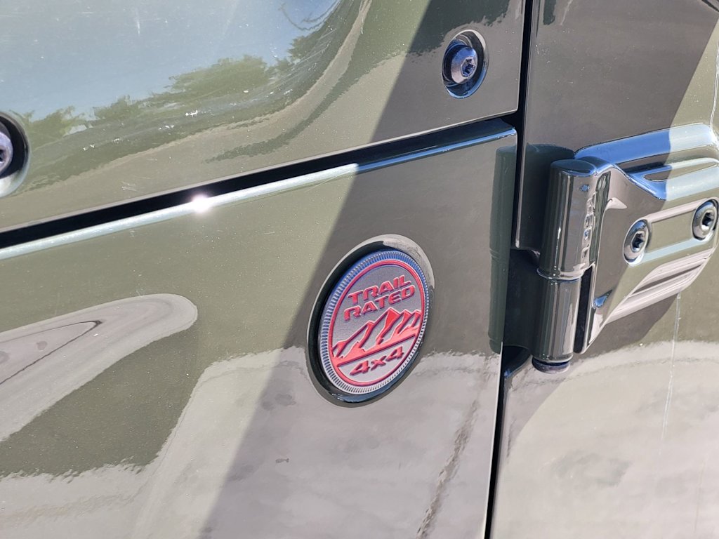Thumbnail: 2021 Jeep Wrangler - 26