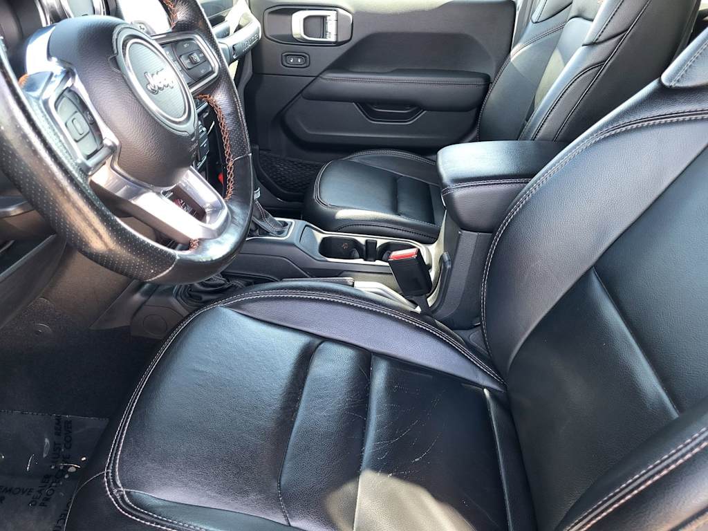 Thumbnail: 2022 Jeep Wrangler - 10