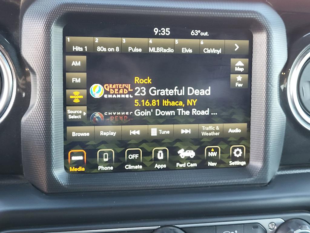 Thumbnail: 2022 Jeep Wrangler - 12