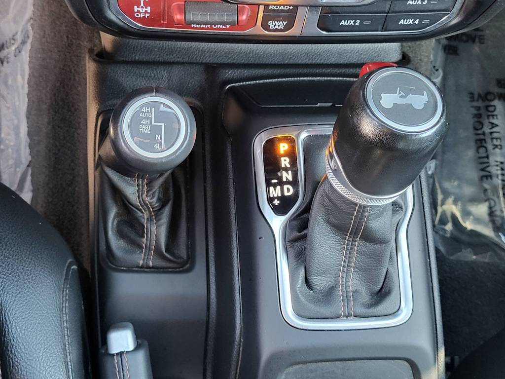 Thumbnail: 2022 Jeep Wrangler - 13