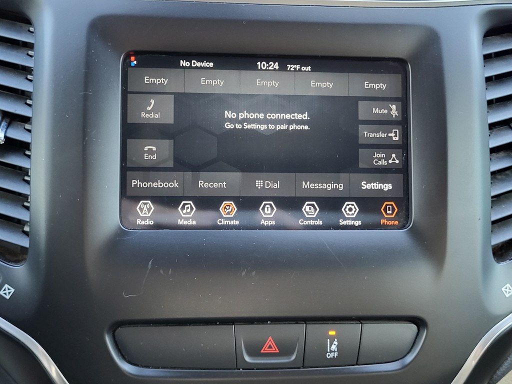 Thumbnail: 2021 Jeep Cherokee - 12
