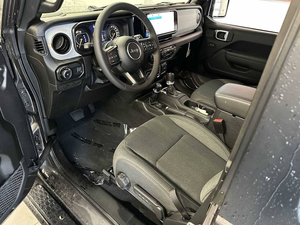 Thumbnail: 2024 Jeep Wrangler - 10