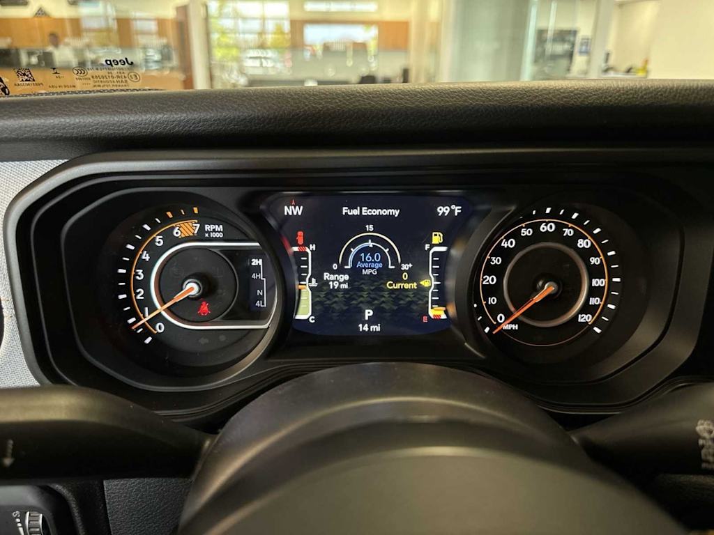 Thumbnail: 2024 Jeep Wrangler - 14