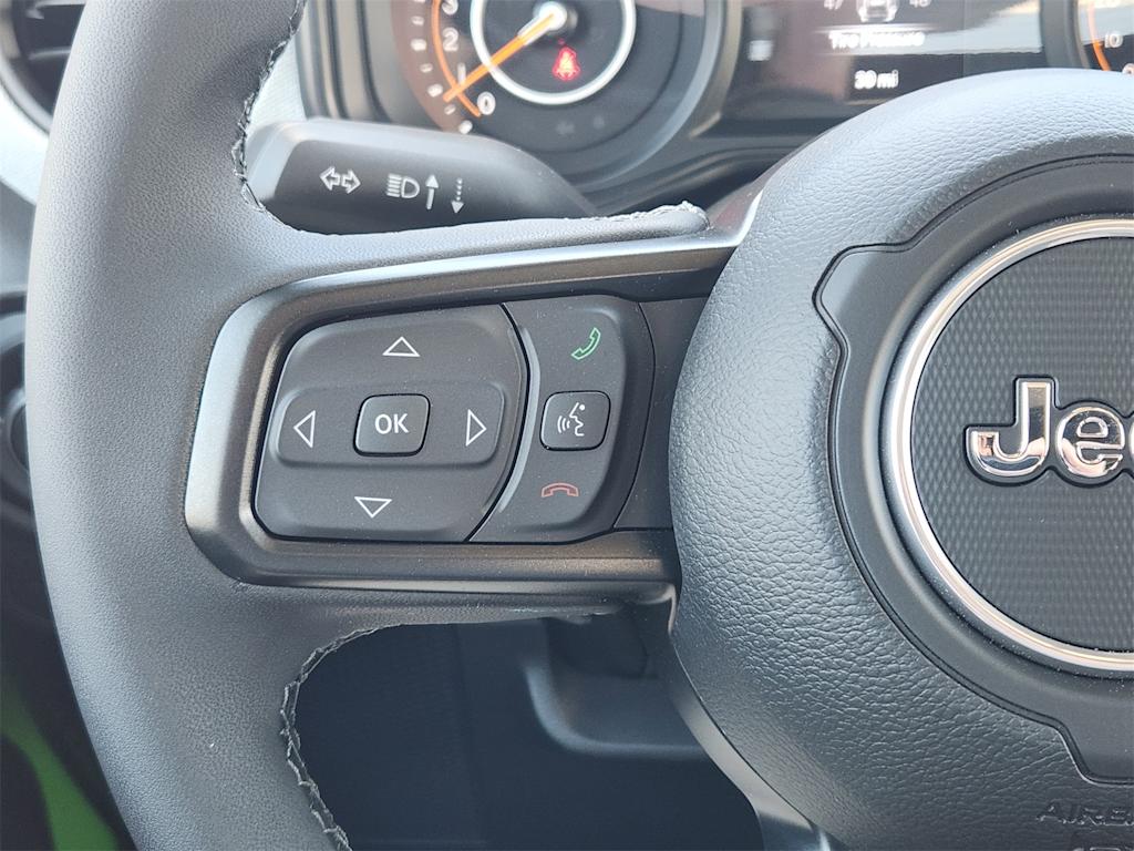 Thumbnail: 2025 Jeep Wrangler - 24