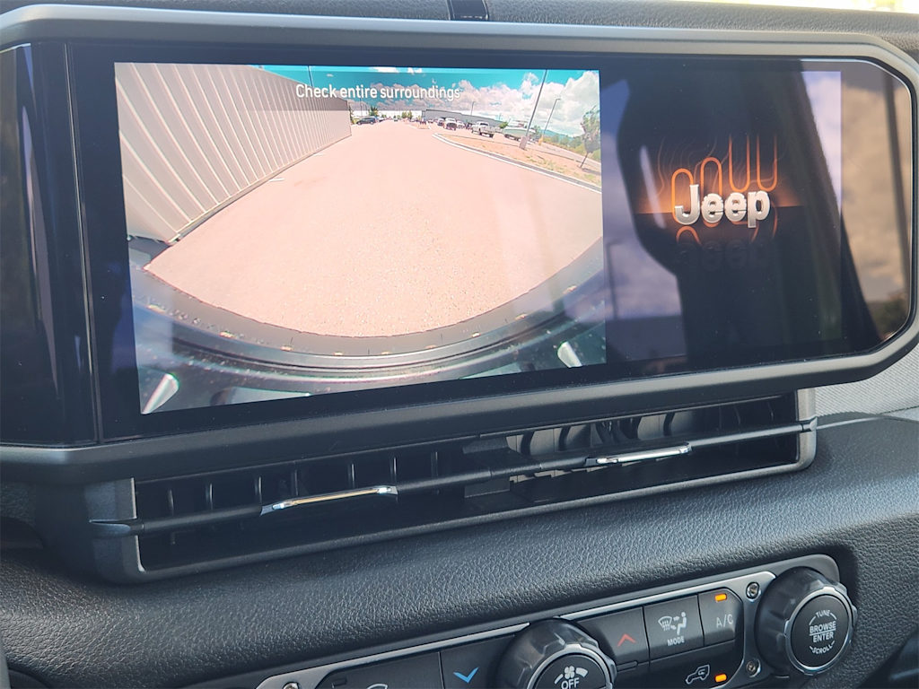 Thumbnail: 2025 Jeep Wrangler - 19