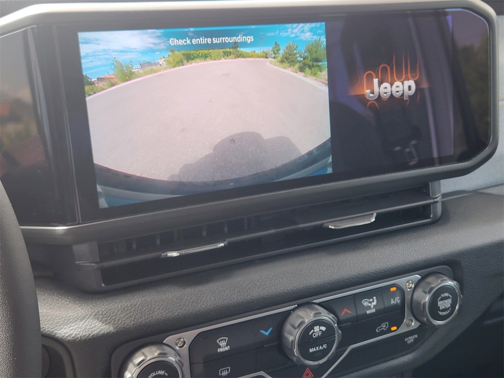 Thumbnail: 2025 Jeep Wrangler - 20