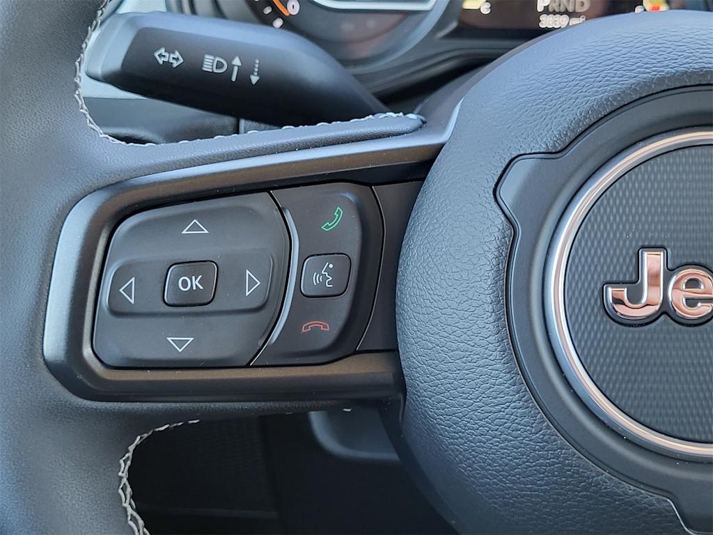 Thumbnail: 2025 Jeep Wrangler - 28