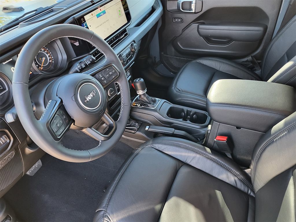 Thumbnail: 2025 Jeep Wrangler - 10