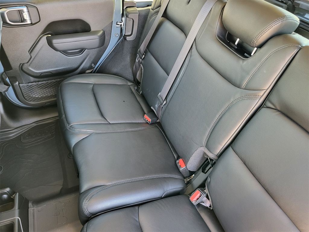 Thumbnail: 2025 Jeep Wrangler - 11