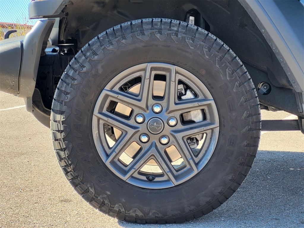 Thumbnail: 2025 Jeep Wrangler - 19