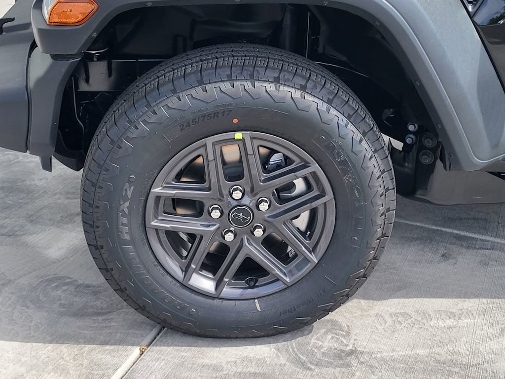 Thumbnail: 2026 Jeep Wrangler - 14