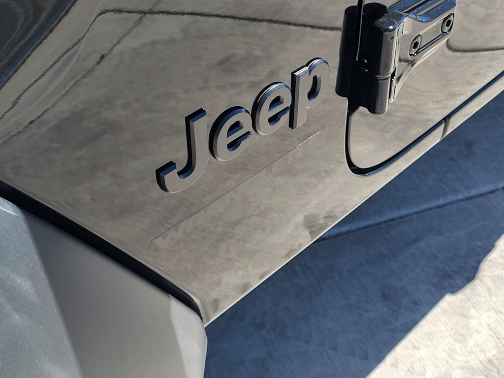 Thumbnail: 2026 Jeep Wrangler - 5