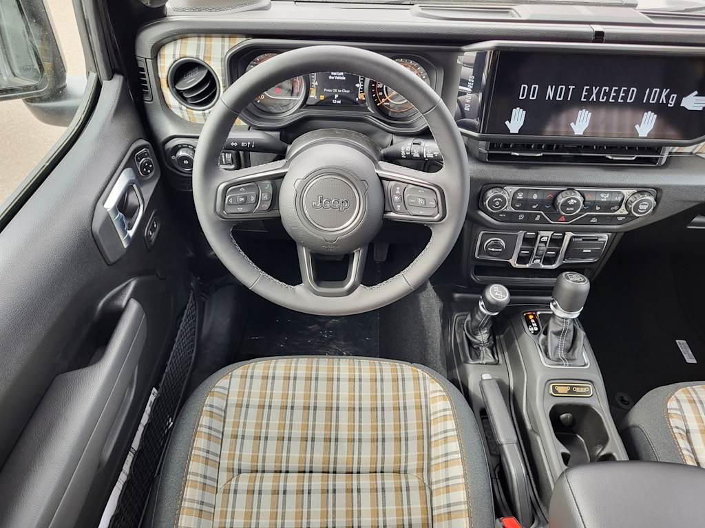 Thumbnail: 2026 Jeep Wrangler - 2